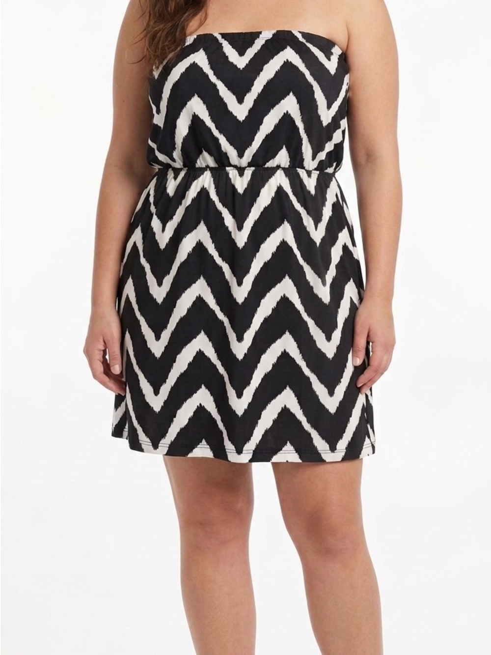 Lipstick Strapless Chevron Tube Swim Coverup Black White - One Size